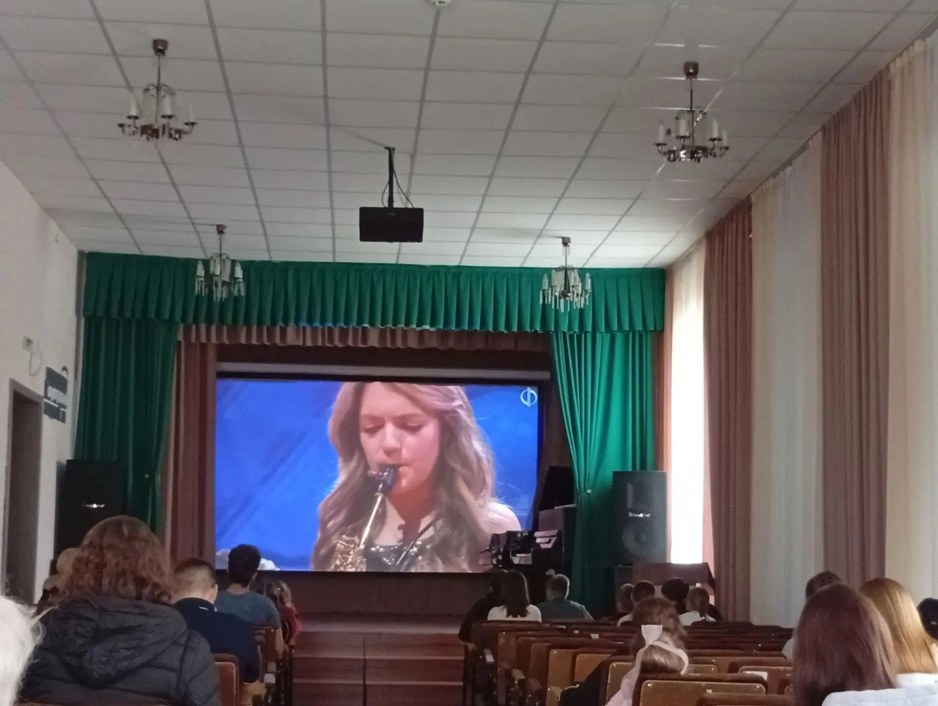 🎼 Сегодня в нашей детской школе искусств 🏫 на музыкальном отделении прошёл увлекатель...