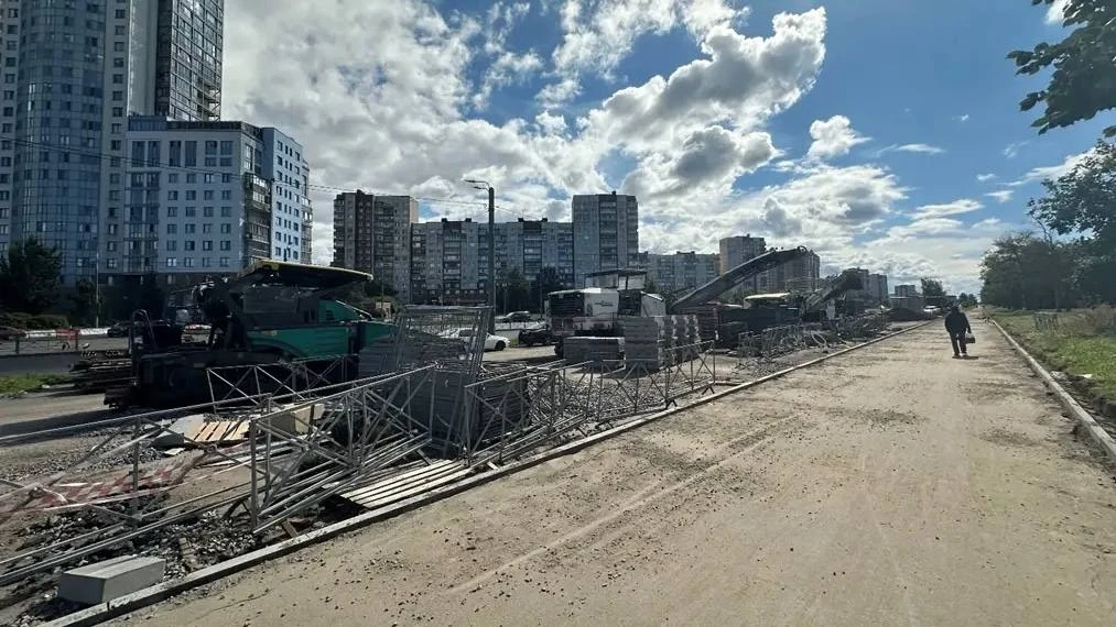 Прокуратура Фрунзенского района провела проверку и выяснила, что во время ремонта трамв...