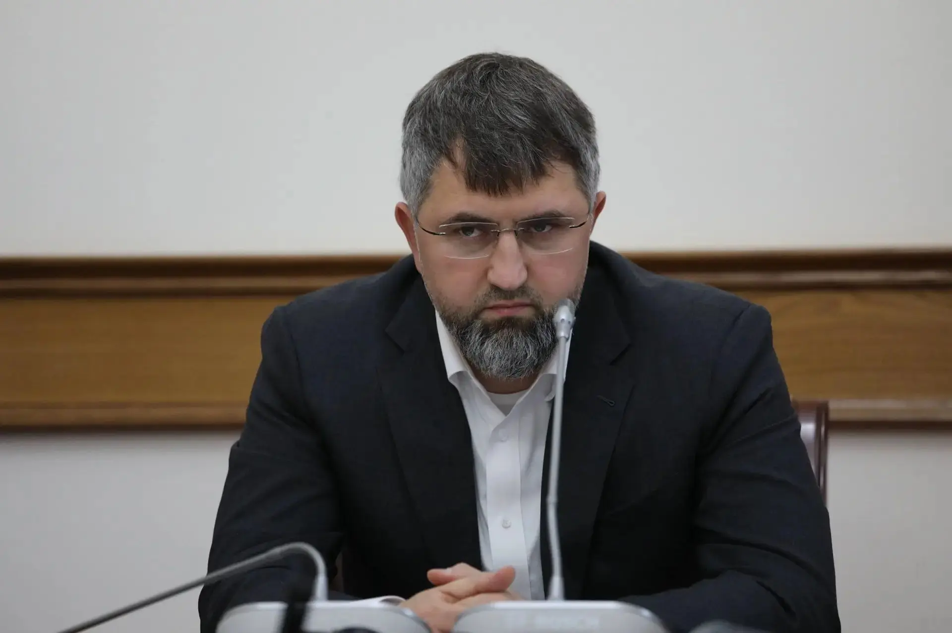 Премьер Дагестана Магомед Рамазанов обсудил с Минэнерго и «Россети Северный Кавказ» защ...