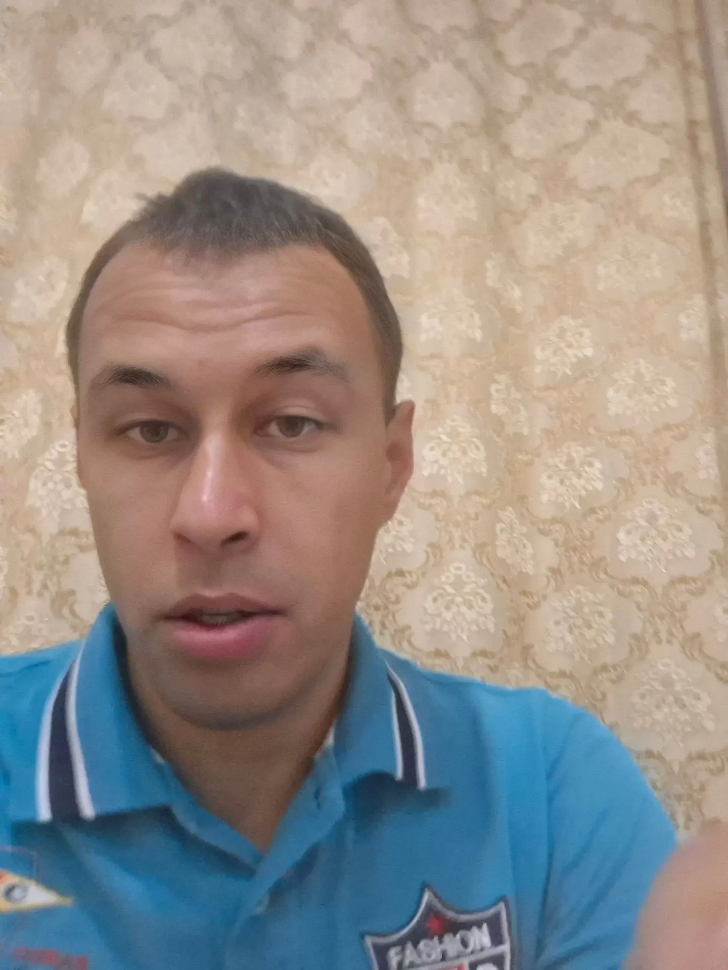 Всем привет Ищю компанию для вечерних  прогулок  в немецкой  деревни  и приятного  обще...