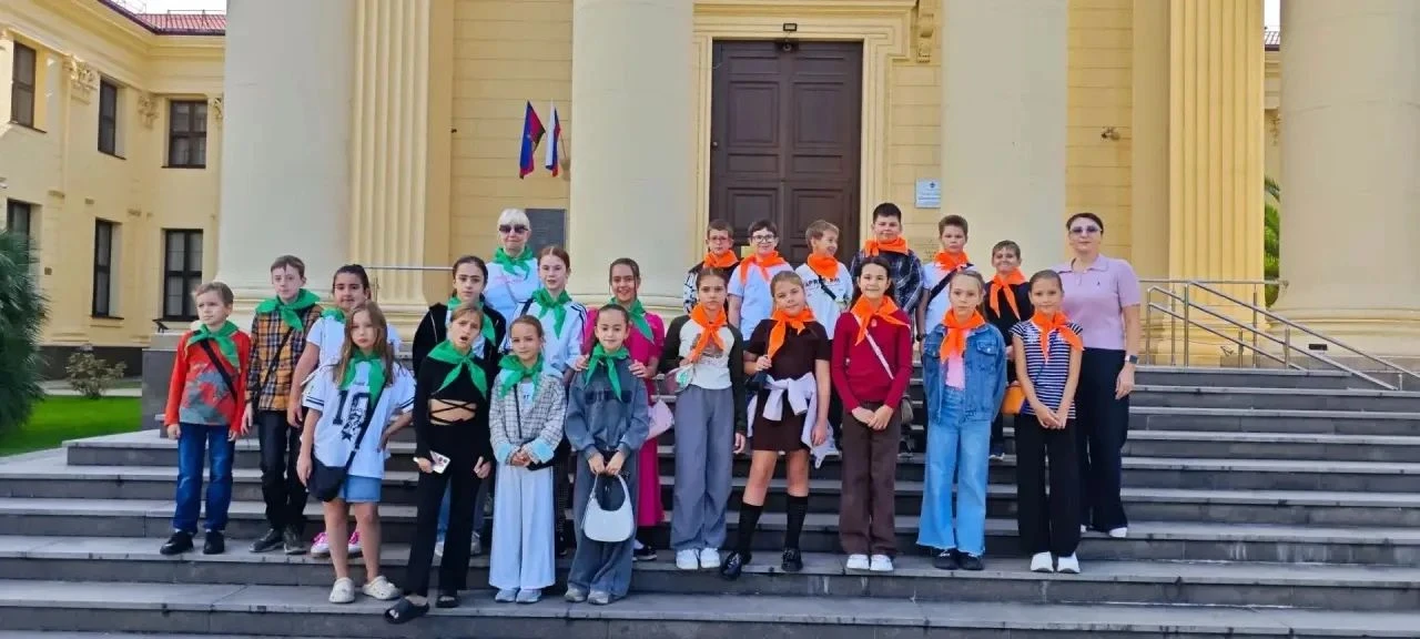 🎨 4«Г» и 4«Д» открыли для себя мир искусства!