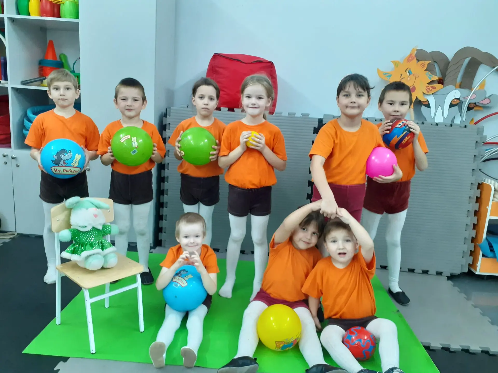 В приюте «Шатлык» малыши👬👭 из младшей группы учились быть здоровыми! На занятии «Здра...