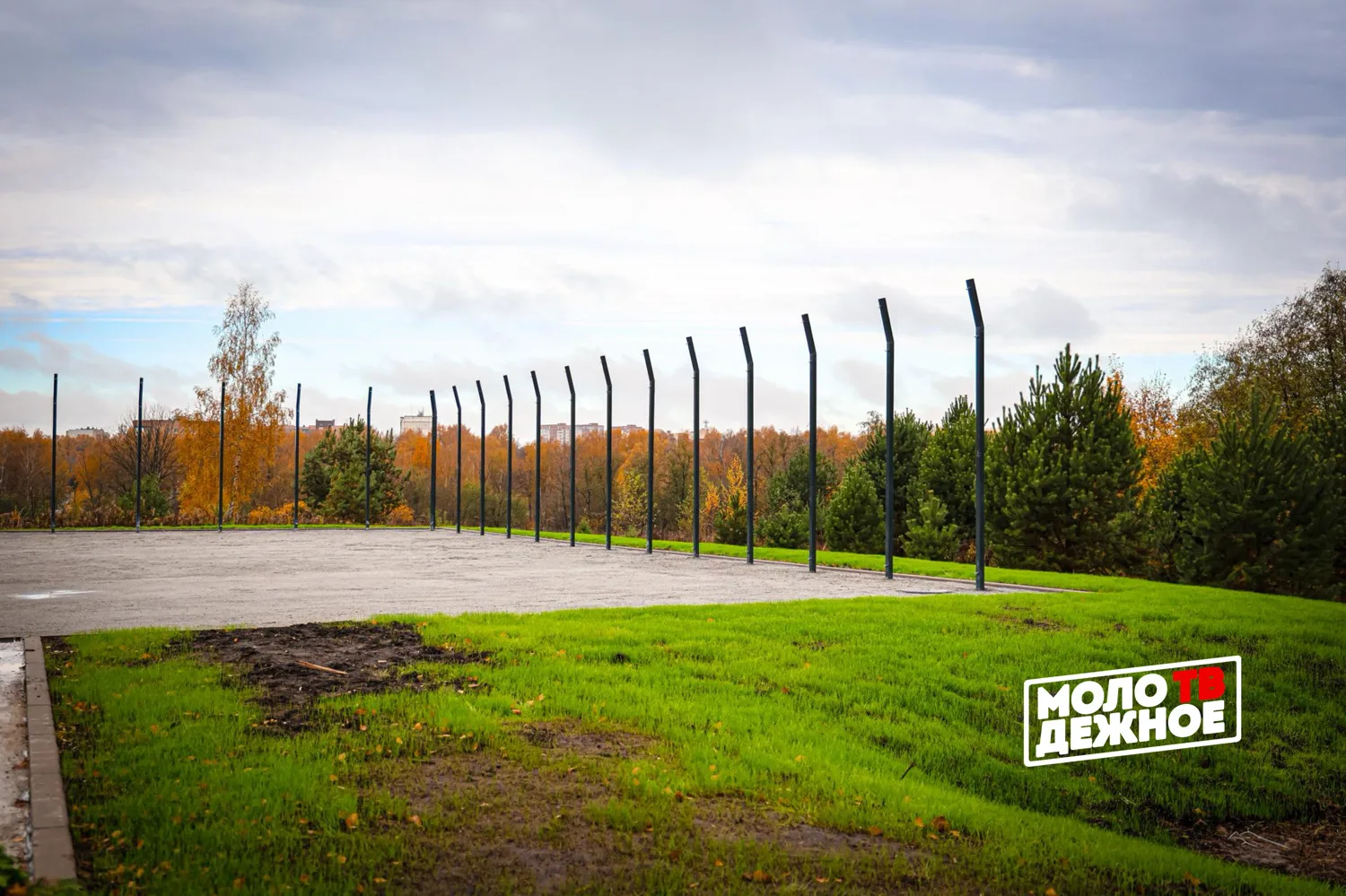 🌳В Клину на берегу Сестрорецкого парка заканчивают строительство спорткластера с 4️⃣ з...