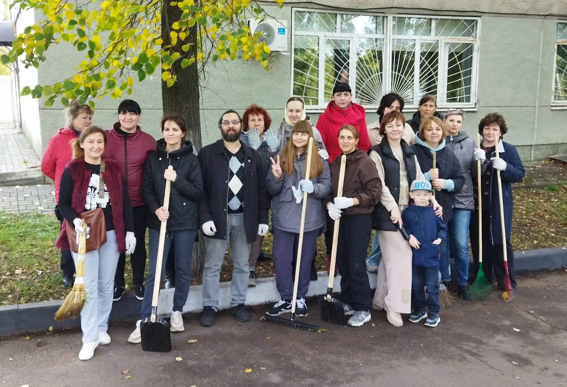 🧹 Сотрудники Кадрового центра «Работа России» Воронежской области — на общегородском с...