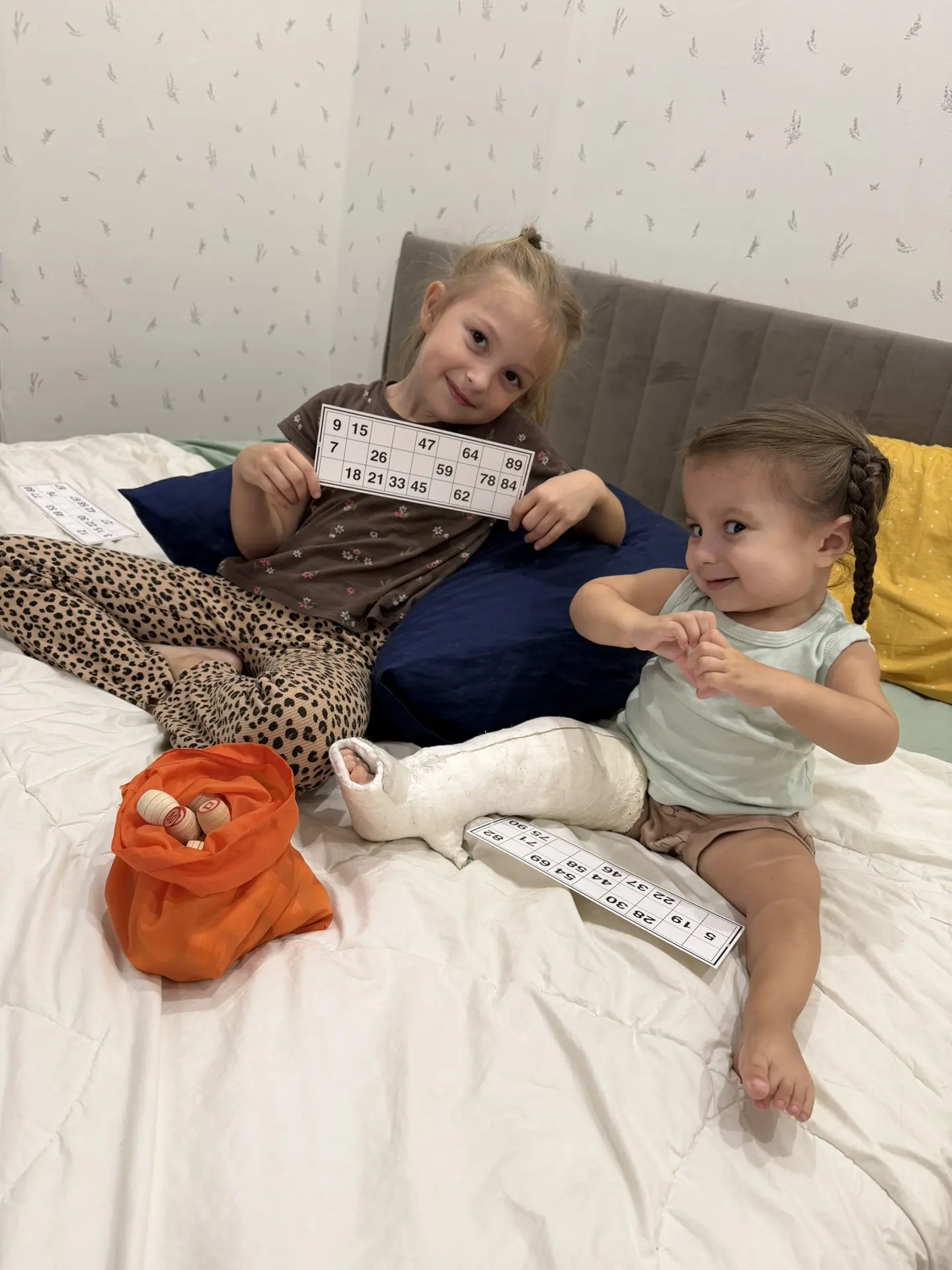 Играем с девчонками в лото 🫶🏻