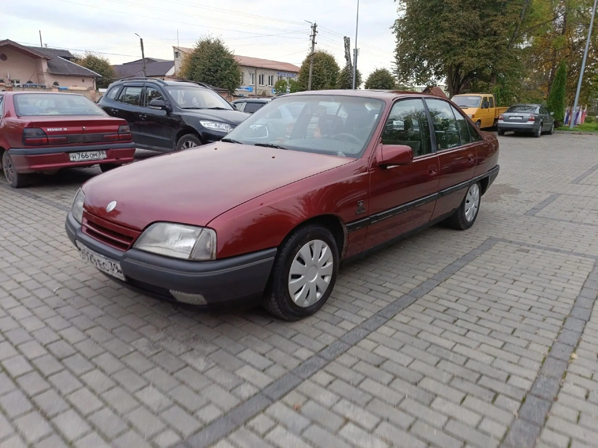 Продам Opel Omega год выпуска 1990 бензин 2.4 оформление без проблем  осмотр город Гусе...