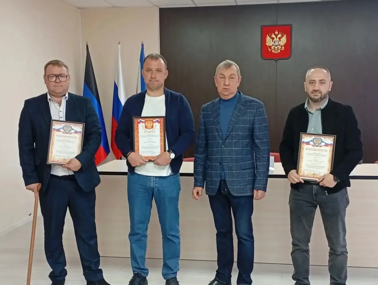 Сегодня глава Ясиноватского муниципального округа Николай Руппель поздравил с профессио...