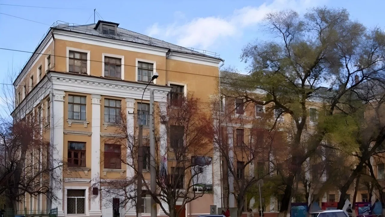 Архитектурный шедевр украсил проспект Ленина в Комсомольске-на-Амуре