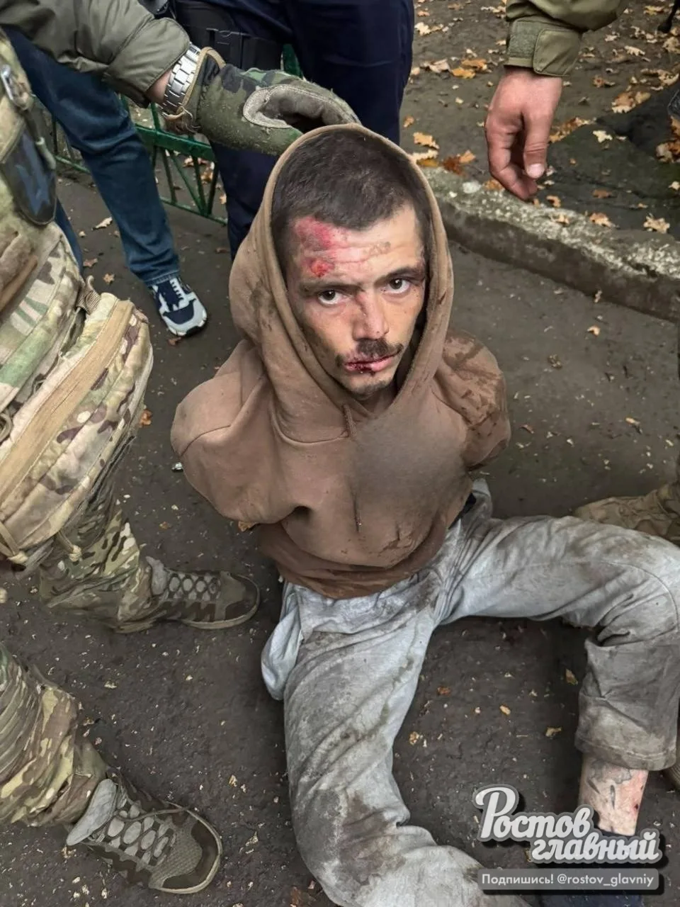 🇷🇺 Русский Рэмбо завалил под Харьковом пять украинских операторов БПЛА!