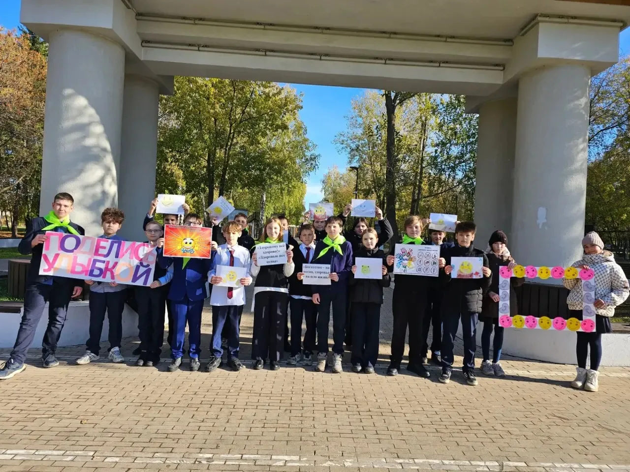 6 октября участники городской программы «Самостоятельные дети» школы №21 (отряд «Мы!») ...