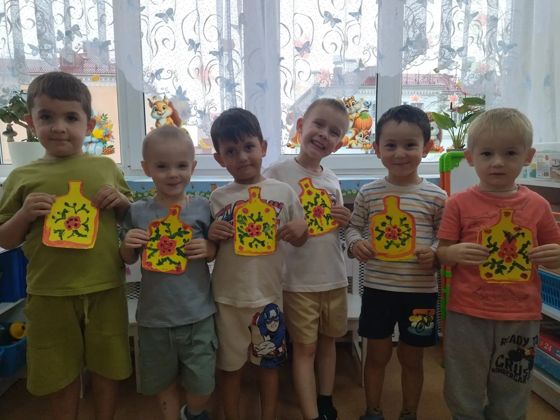 13 октября отмечается День Хохломы и ребята гр.9 "Почемучки" познакомились с народными ...