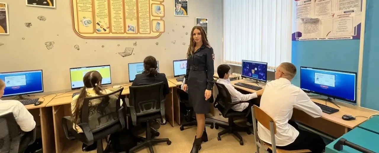 🚦 Госавтоинспекция информирует: проверь свои знания ПДД!