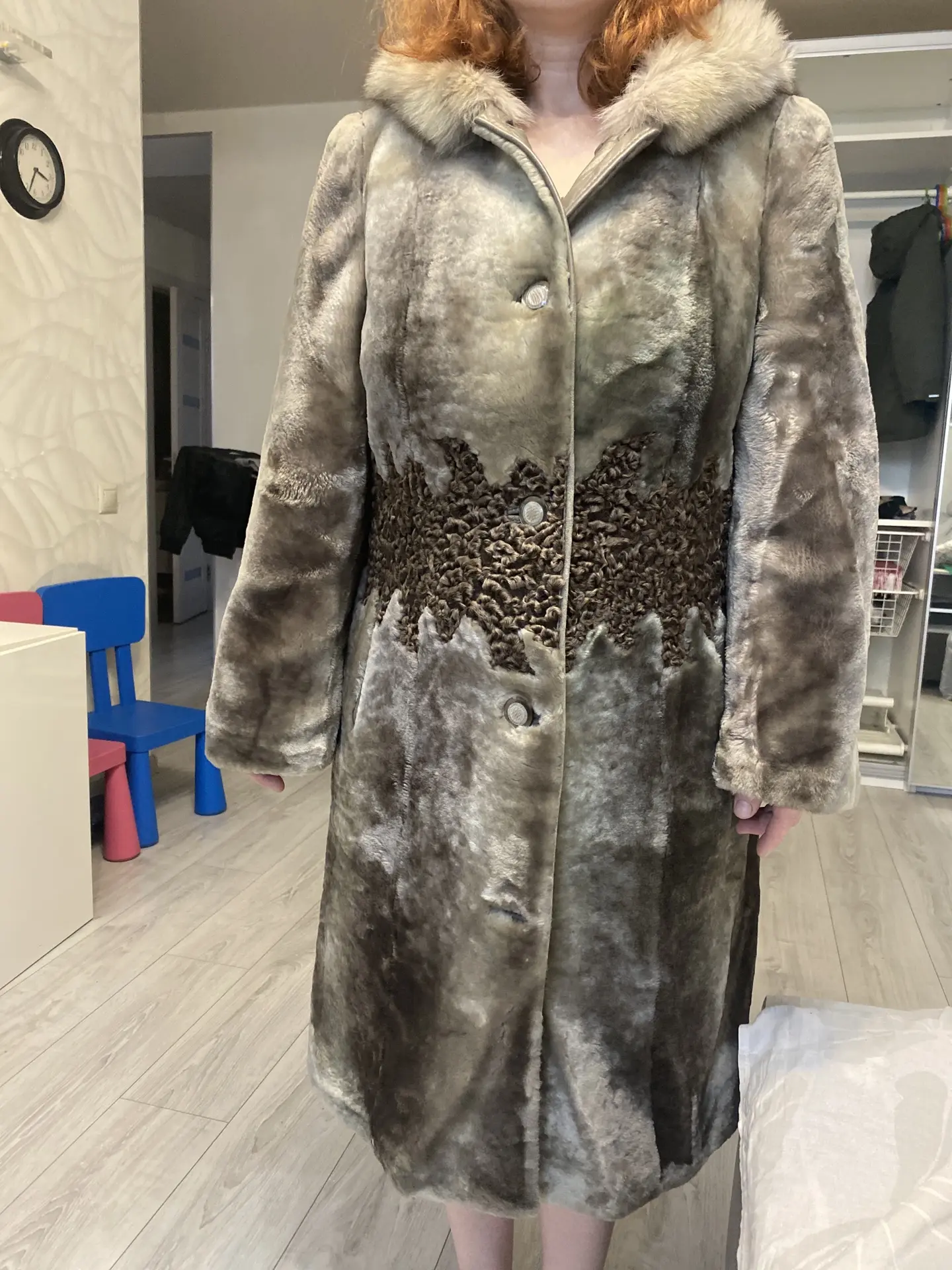 Шуба мутоновая, в хорошем состоянии за коробку конфет Мерси! г. Казань ул. Салиха Батые...