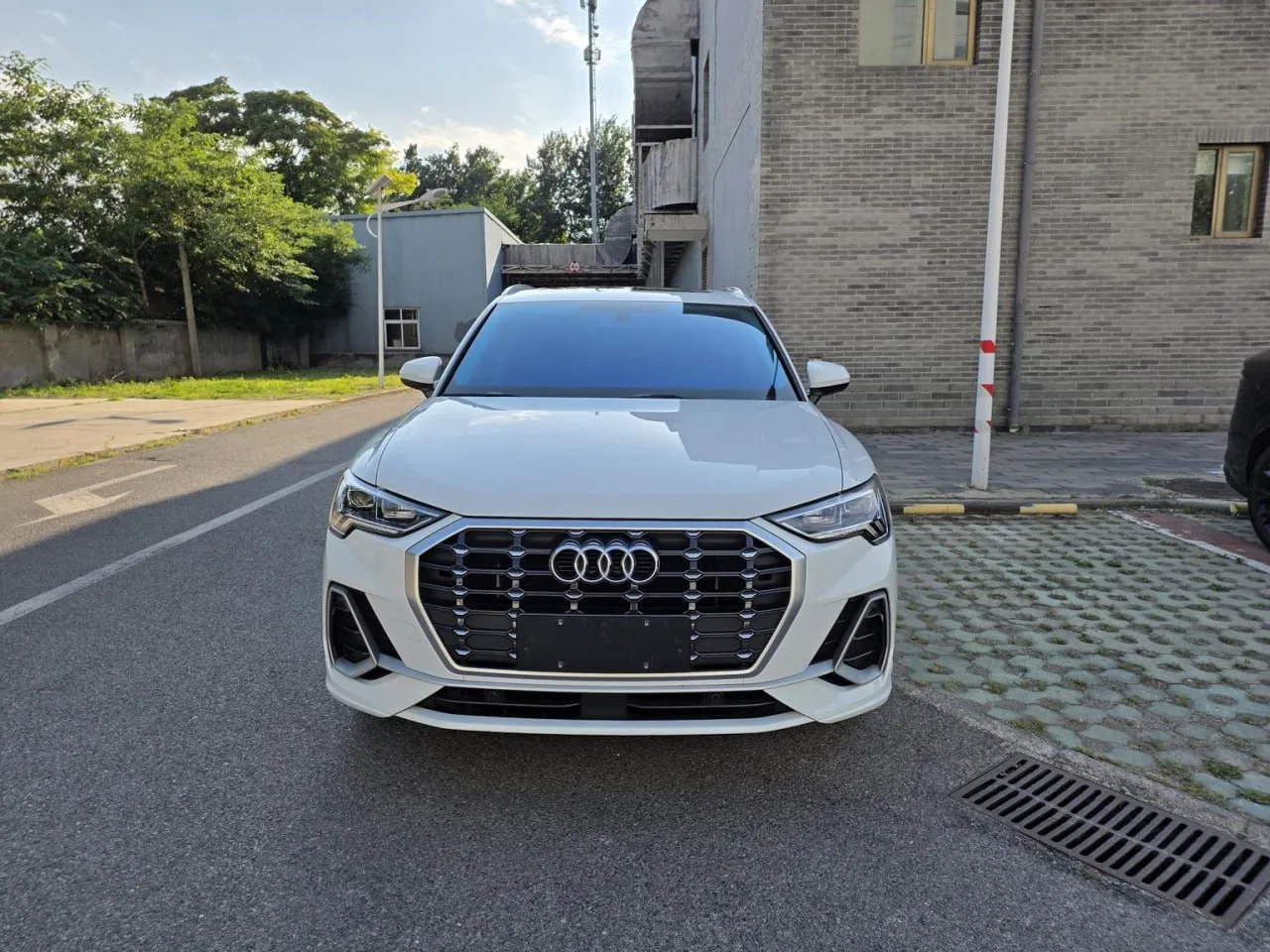 AUDI Q3 S LINE
