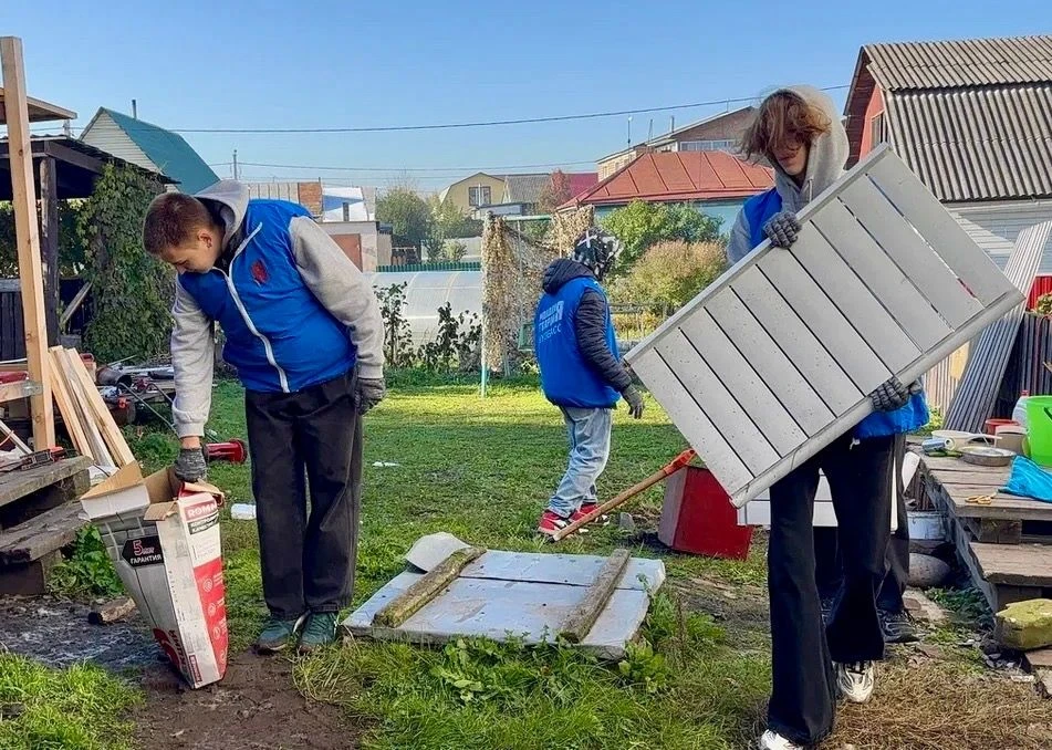 👍🏻 Молодогвардейцы помогли подготовить дом ветерана СВО к газификации