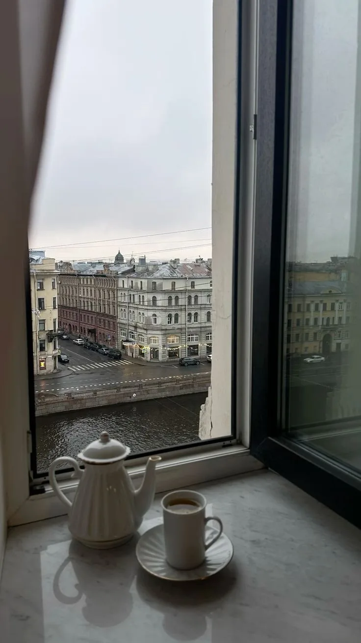 Доброе утро, Санкт‑Петербург! Пусть день будет светлым, уютным и полным приятных сюрпри...