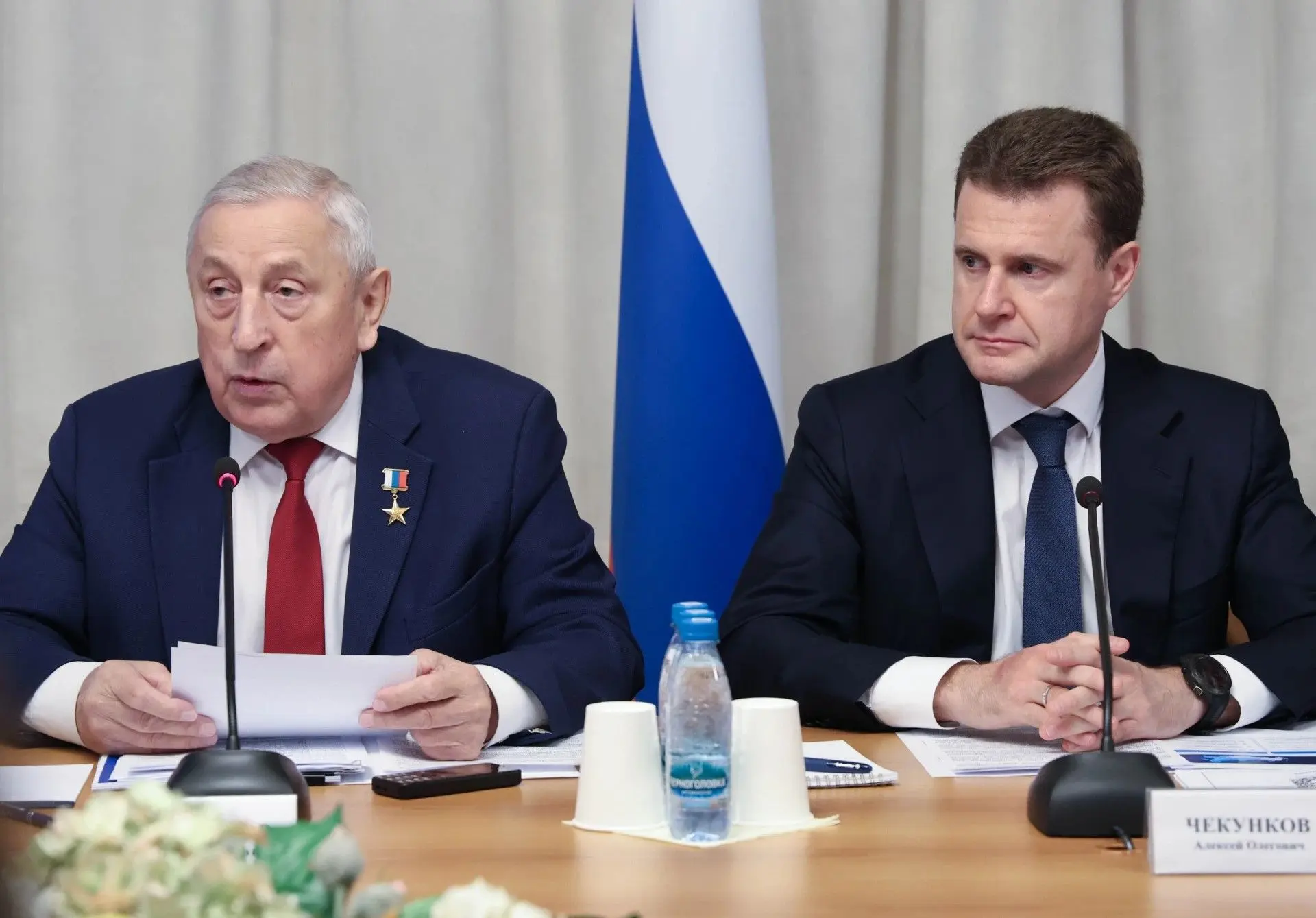 Глава Минвостокразвития Алексей Чекунков принял участие в расширенном заседании комитет...