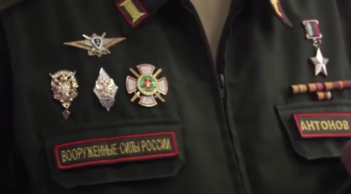 "Урок мужества" с Героем России Виталием Антоновым