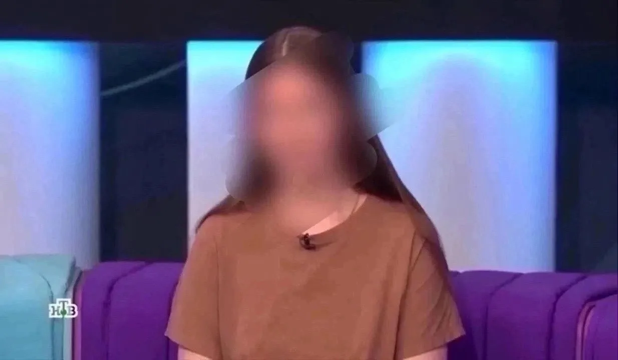 🤯У кировчанки из программы «Мамы в 16» (16+) проверяют отцовство ребёнка в шоу «ДНК» (...