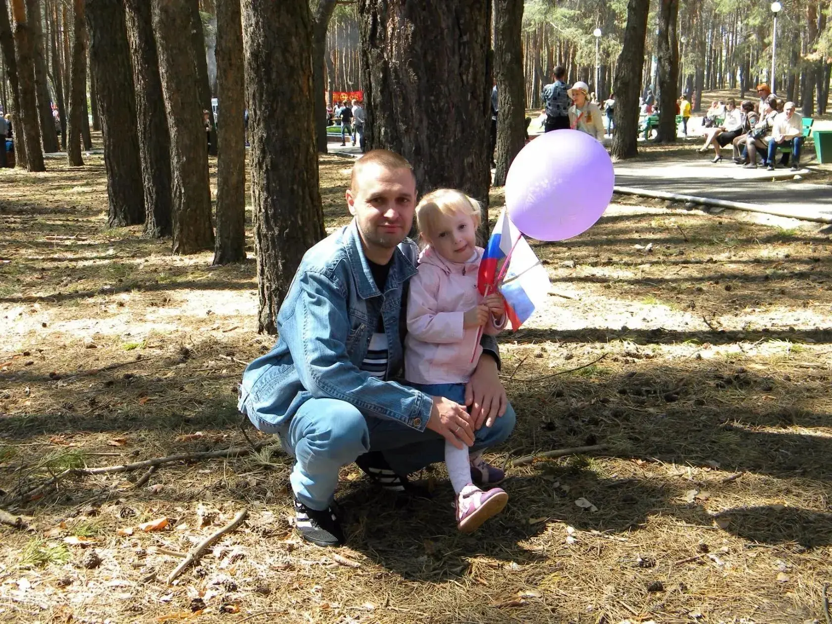 🎉К нашему онлайн - флешмобу в честь любимых пап присоединяется ученица 9 "Б" класса Да...