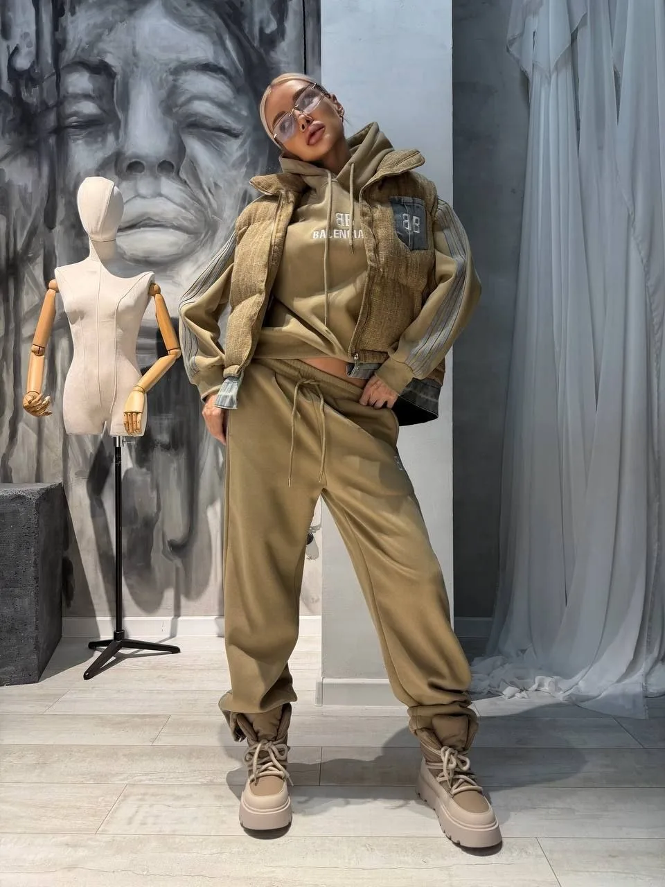 Balenciaga костюм тройка на велюре