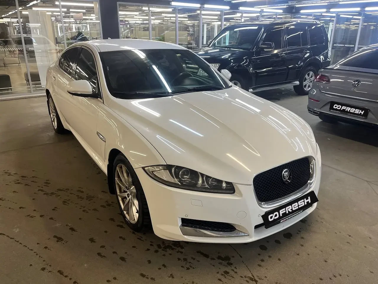 Jaguar XF, 2012