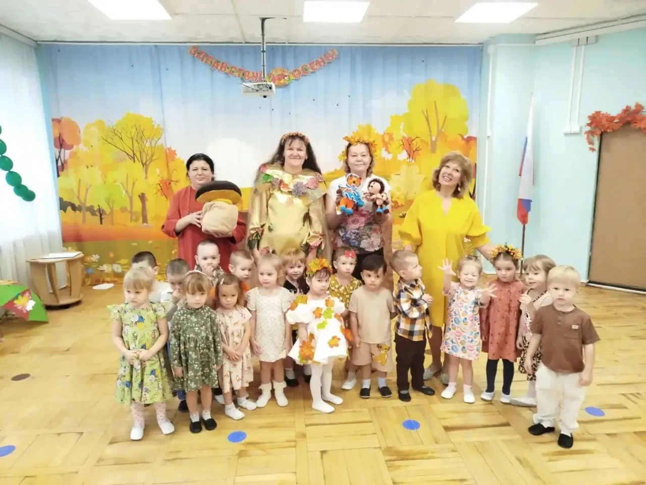 Дошкольное отделение корпус 3-52. 🍂Осенний праздник в младшей группе №6: «Прогулка по ...