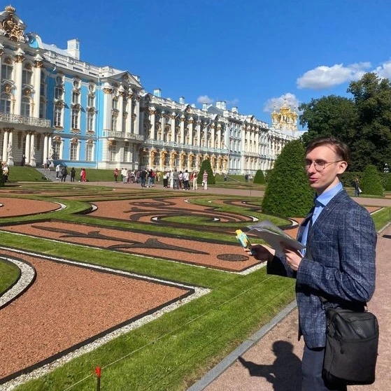 📝 А что, если ваш учебный проект — это настоящий музейный архив?