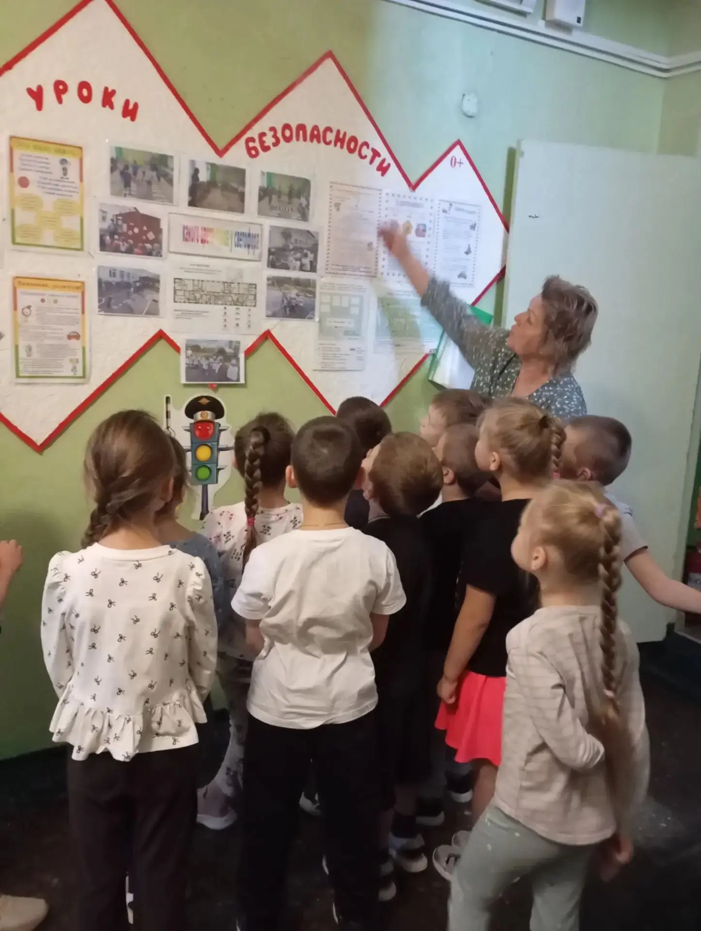 «Уроки безопасности» — это уроки, которые точно пригодятся в жизни каждому. Знания о то...