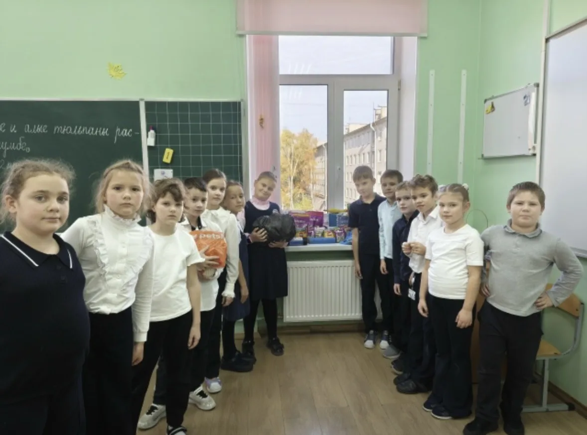 Ученики 2 а класса доказали, что доброта начинается с маленького шага! Ребята приняли у...