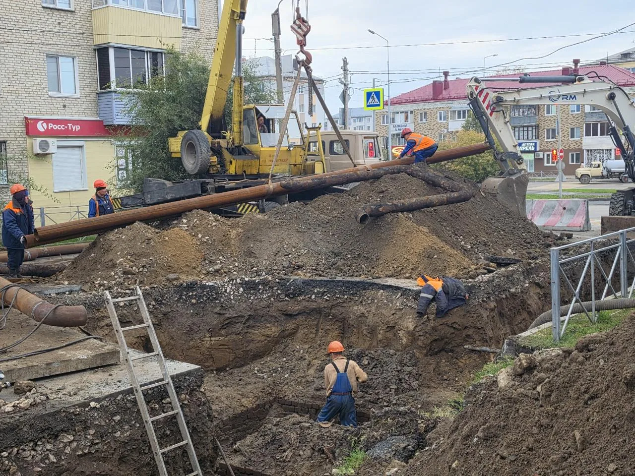 Открыт проезд по улице Володарского после ремонта теплосетей.