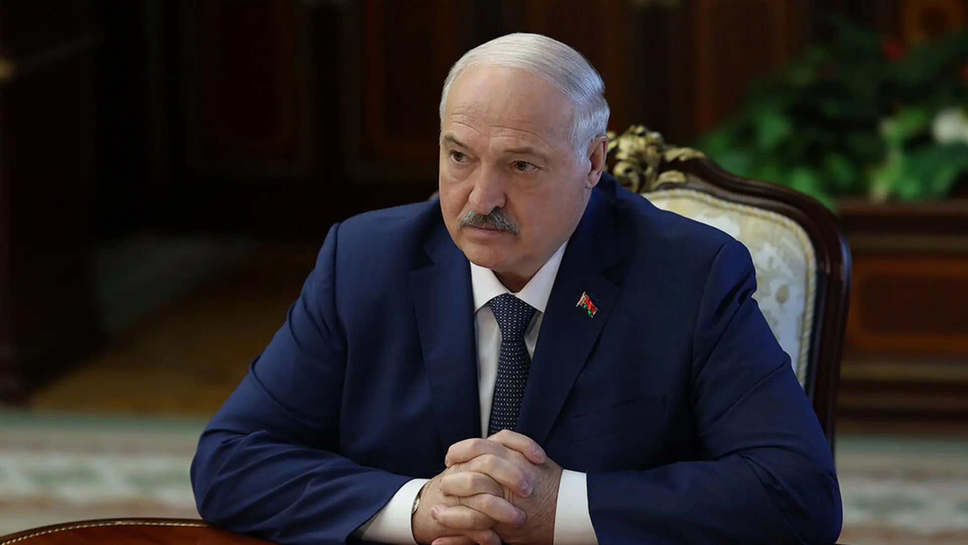 Лукашенко выразил соболезнования Пакистану в связи с гибелью детей при обрушении школы
