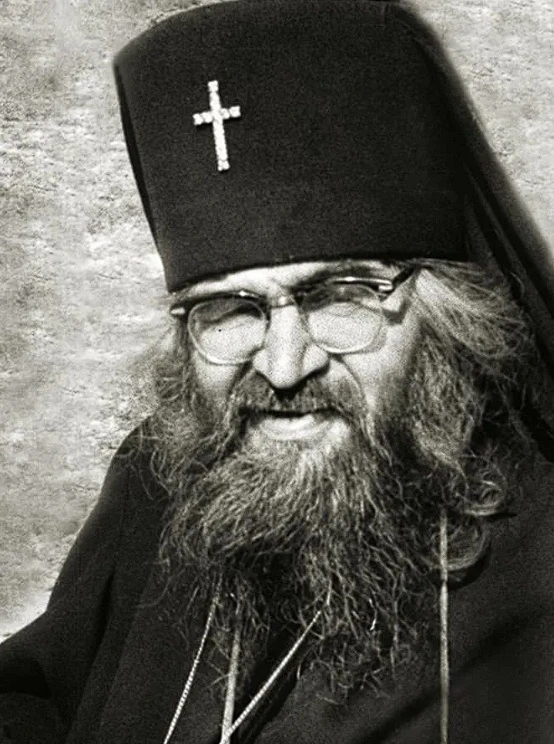 Конец мира означает не уничтожение его, но преображение. Все вдруг будет во мгновение о...