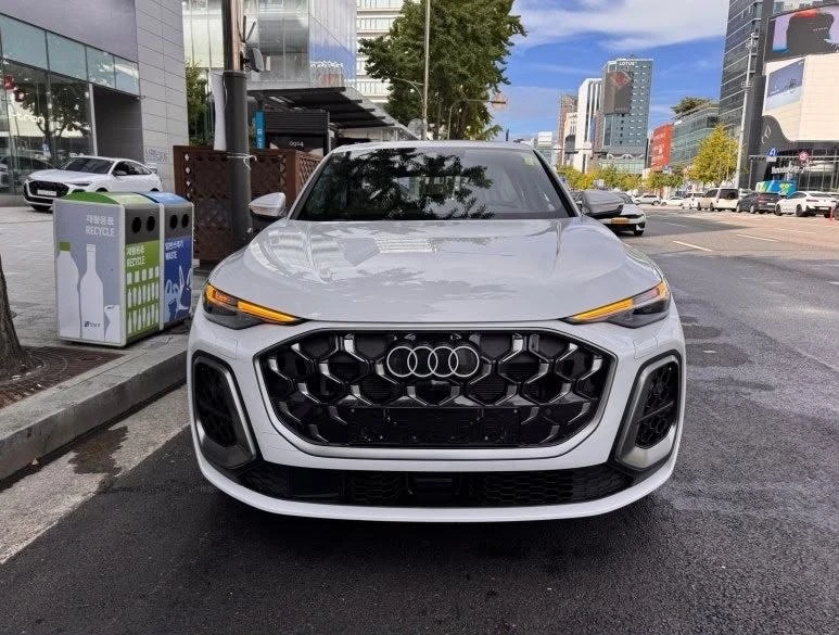 Привезем под заказ Audi Q5 Sportback 40 TDI quattro