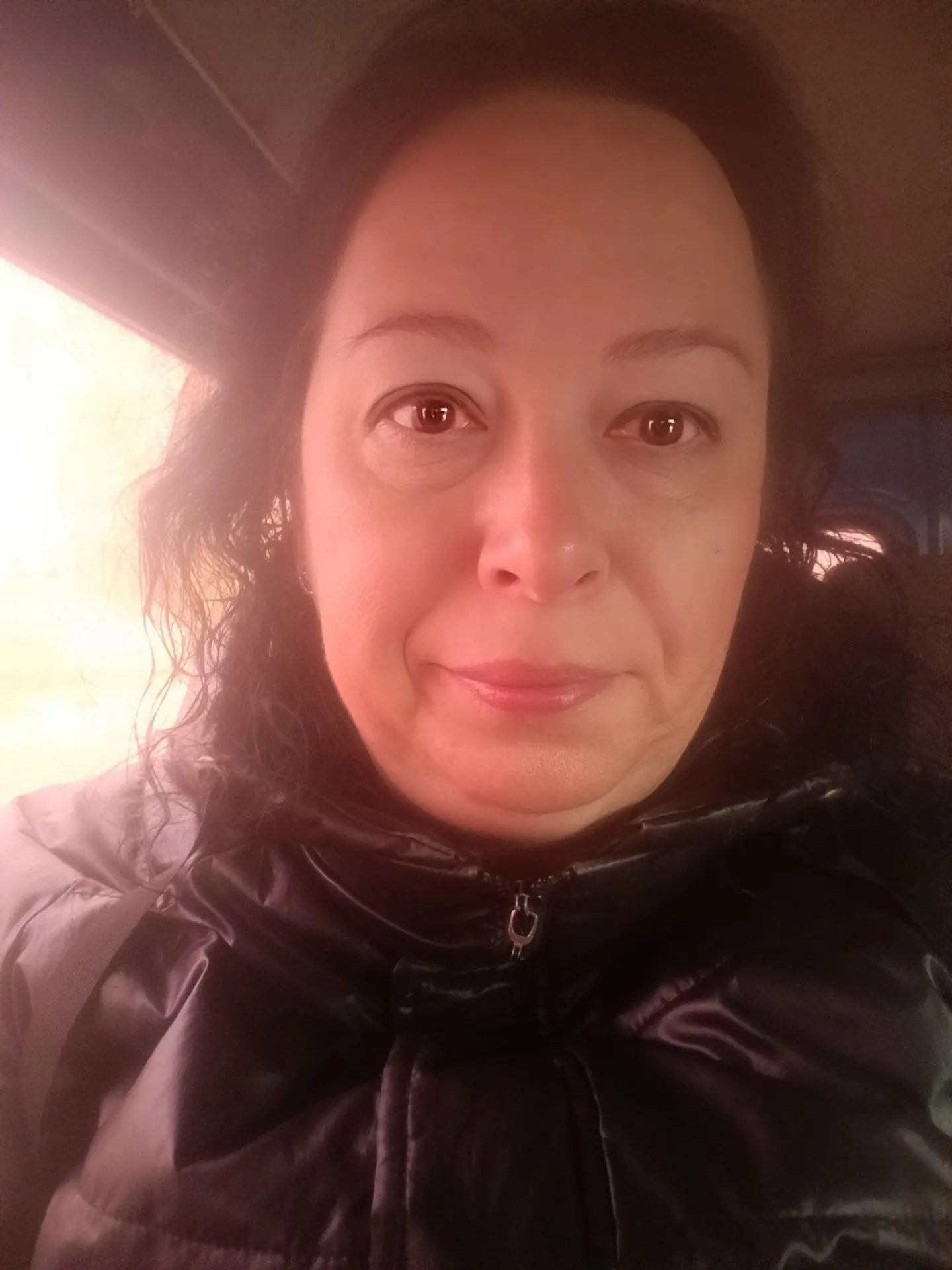 Еду к дочке в Нижний Новгород 🤗ещё не проснулась 😉