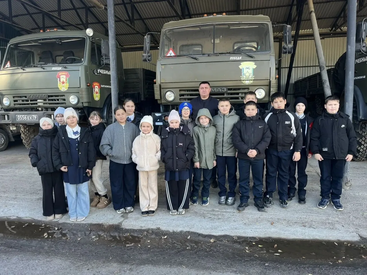 🚦 Четвероклассникам из Балтасей показали устройство автомобиля и научили помогать пост...