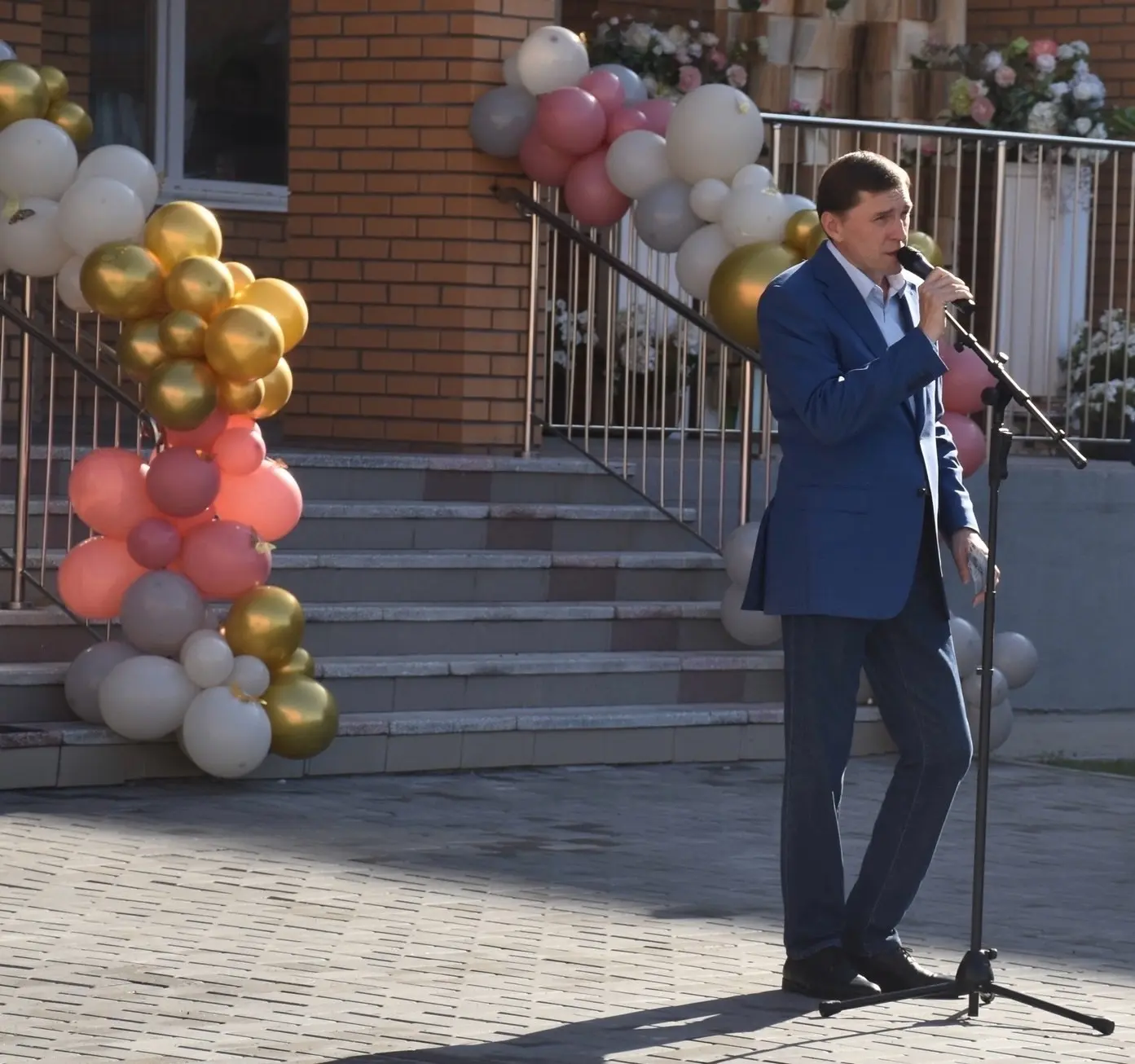 🎉 Сегодня день рождения отмечает депутат Государственной Думы Российской Федерации Вик...