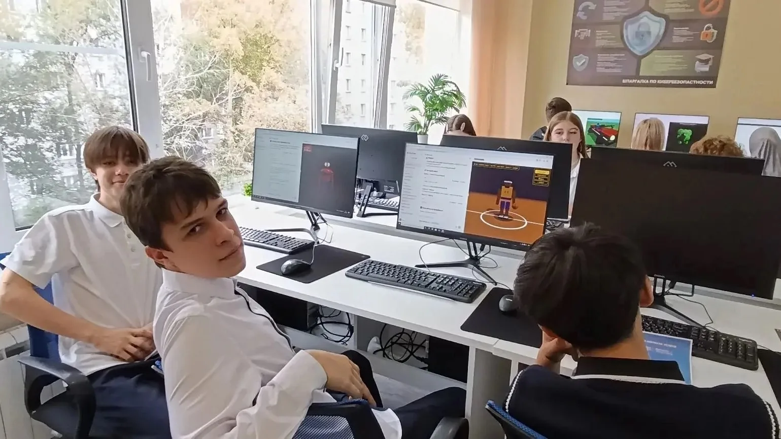 🚀 Девятиклассники в колледже «ЦифраТех»