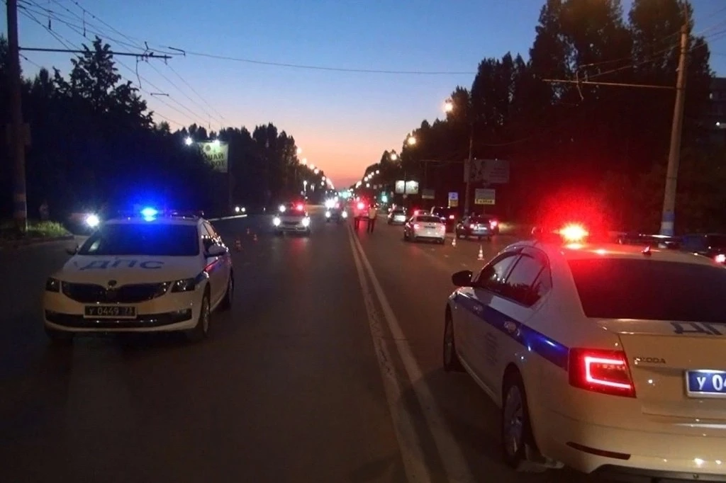 На пр. Автостроителей грузовая «ГАЗель» сбила пенсионерку