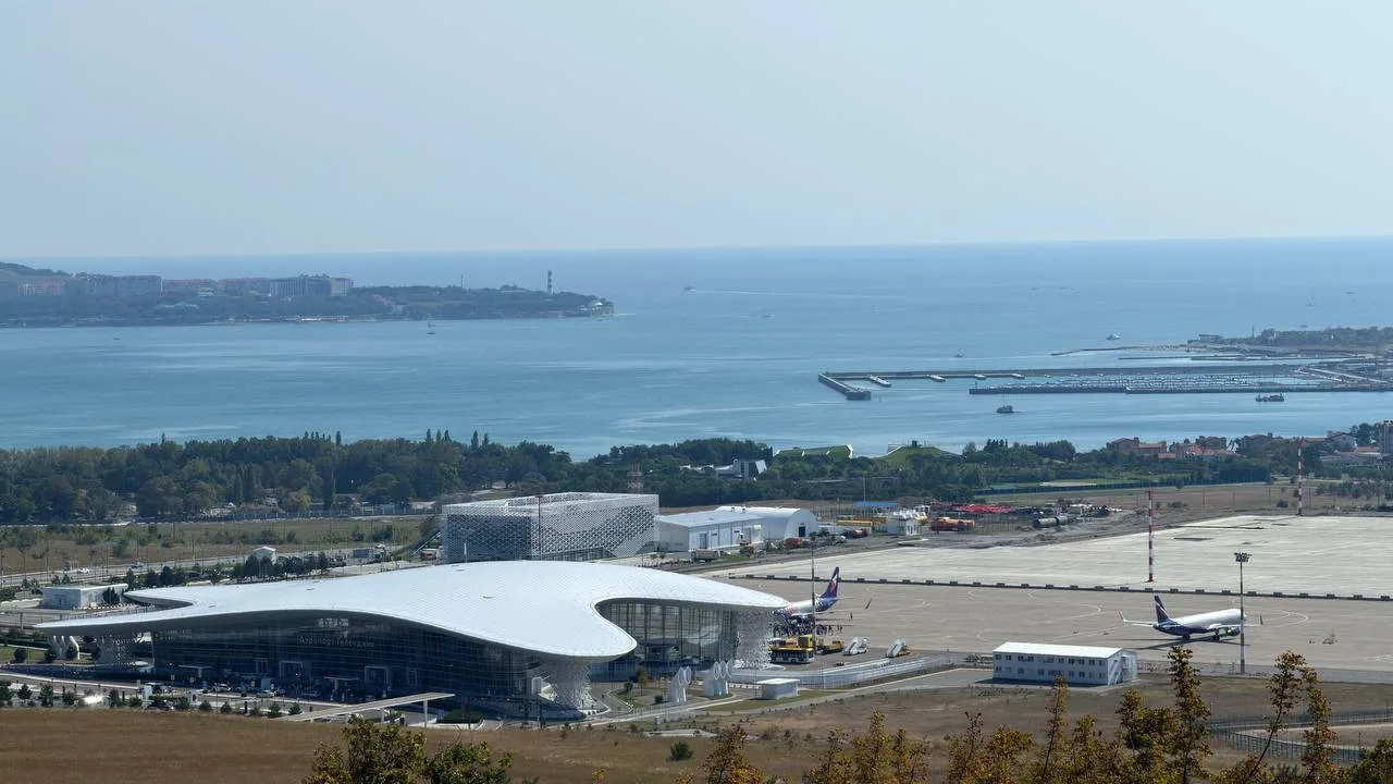 Аэропорт Геленджика принял 300 тысяч пассажиров с начала 2026 года