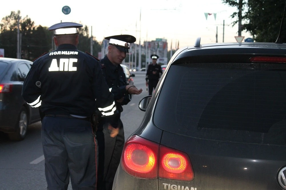 🚘Более сотни автомобилей с тонированными стёклами остановили на ивановских улицах