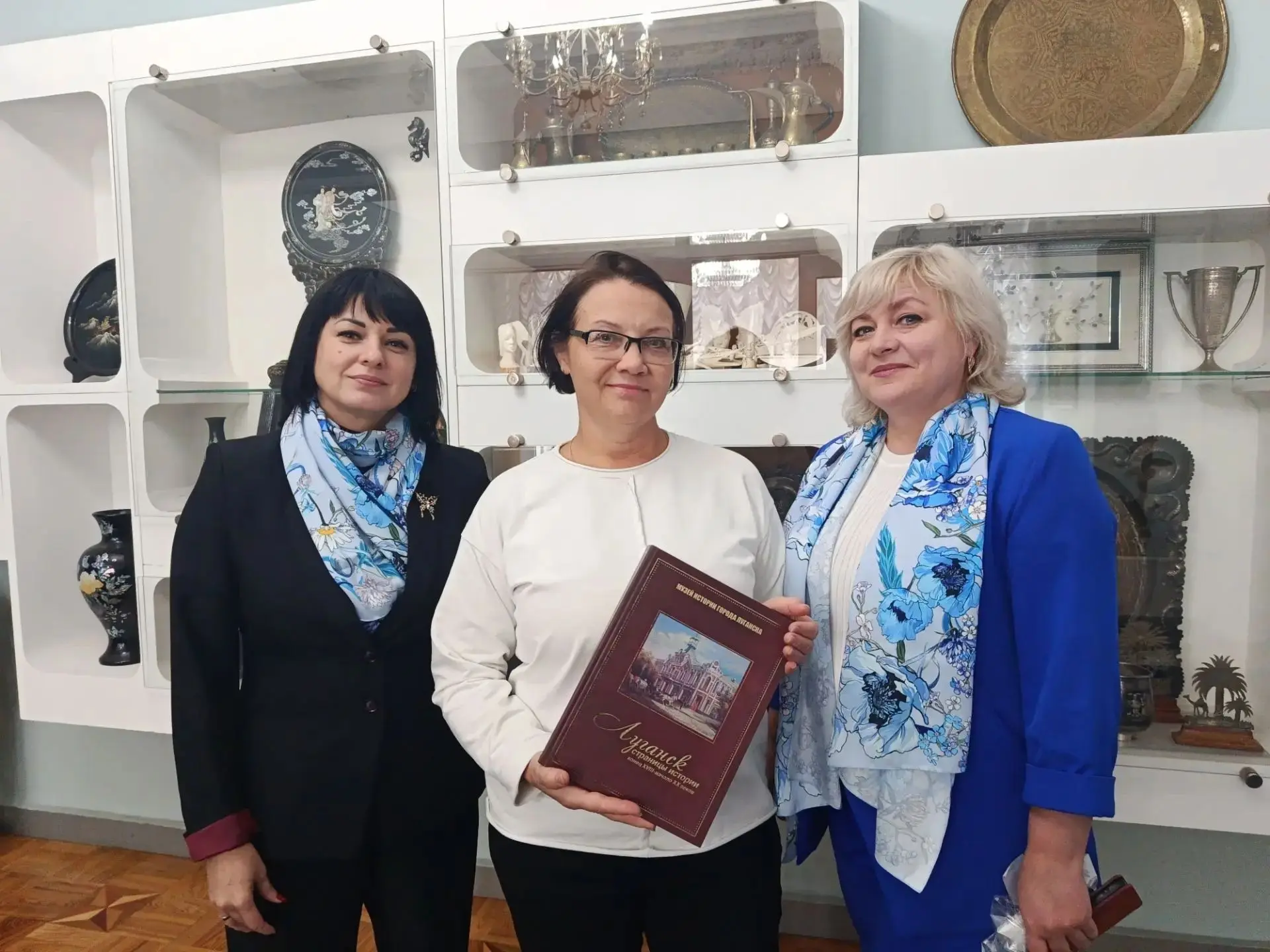 Визит в офис Союза женщин России.