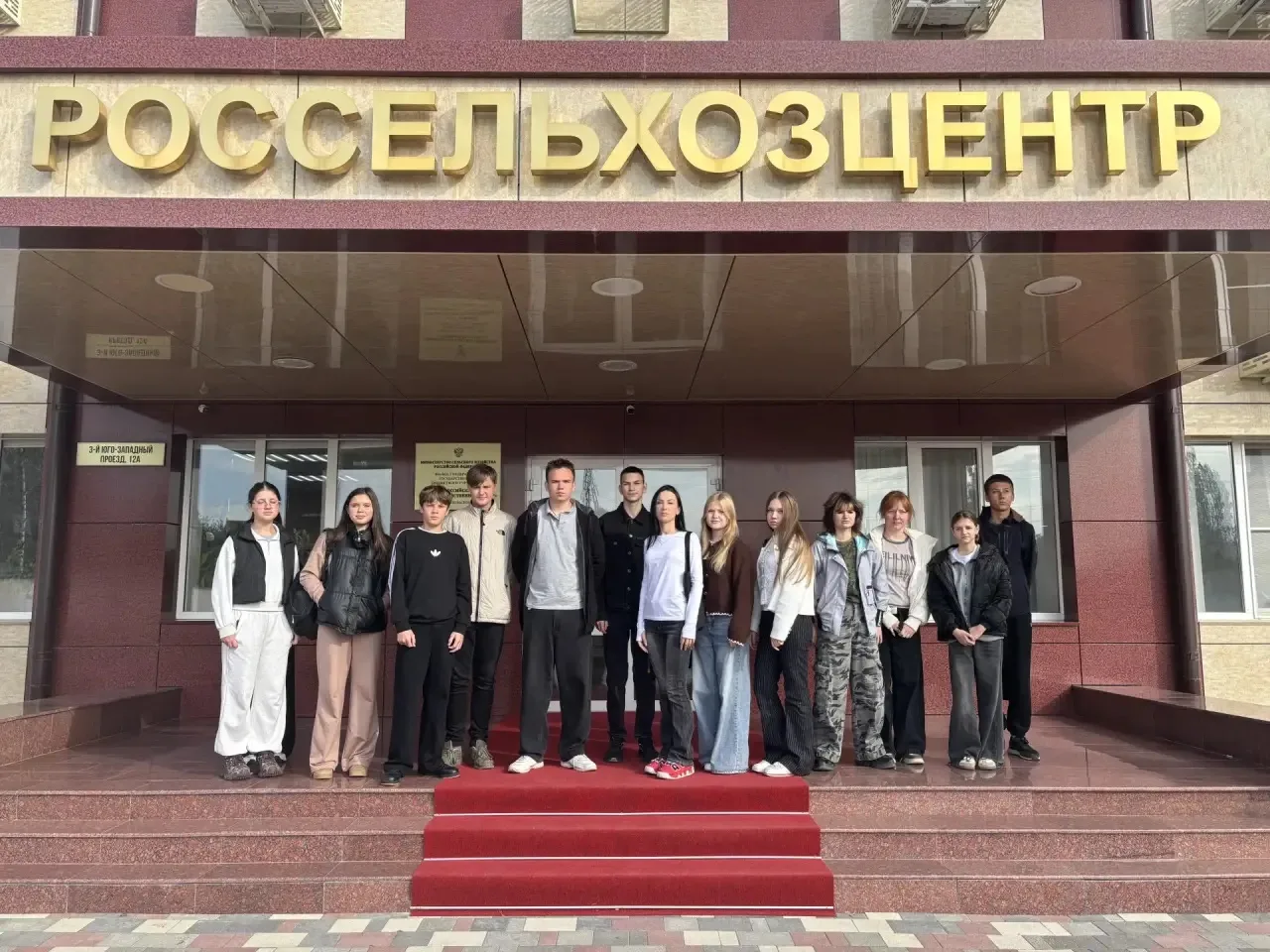 🎉 «Маршруты профессий»: ребята Труновского округа знакомятся с аграрными профессиями! 🎉