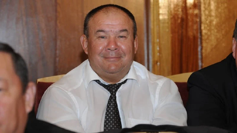 ⚖️ 560 участков на себя и родню: у экс-главы Иглинского района изъяли сотни участков