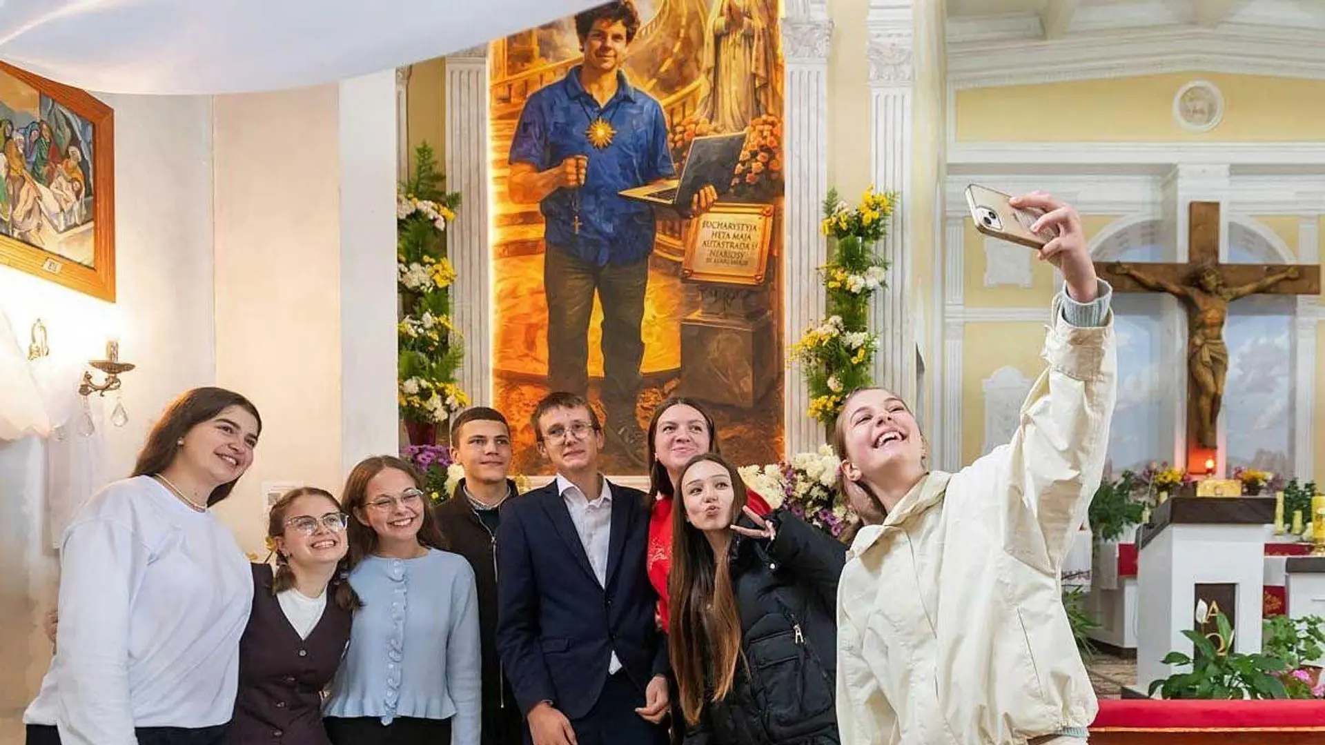 🇧🇾 Созданную при помощи ИИ икону освятили в Беларуси.