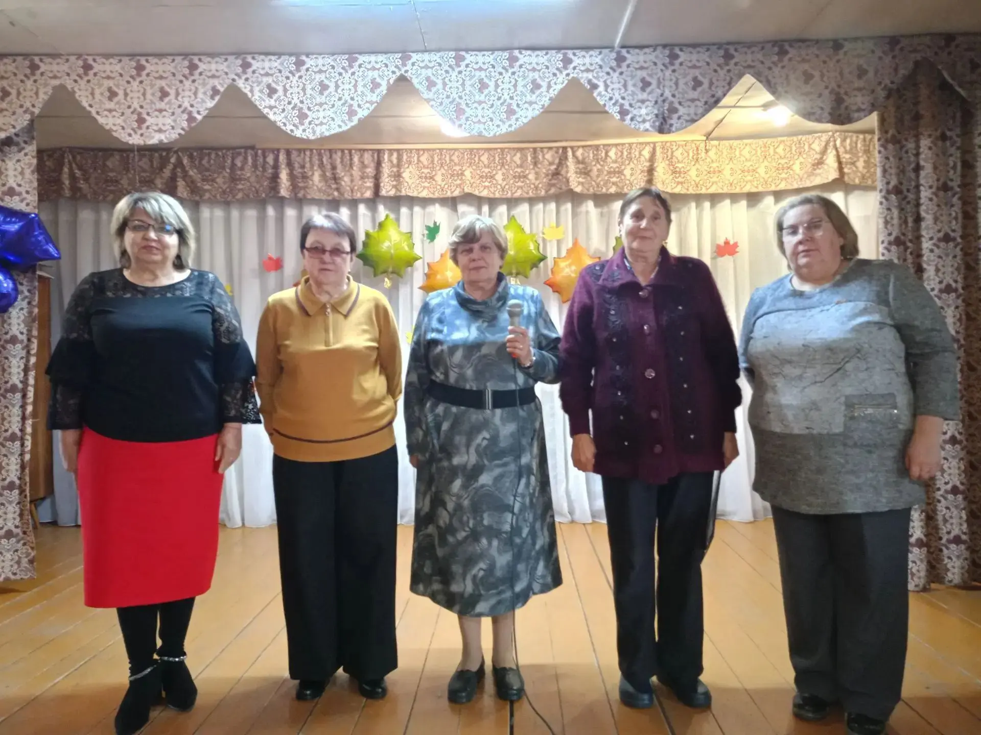 Тёплый праздник для тех, кто дарит мудрость и доброту!