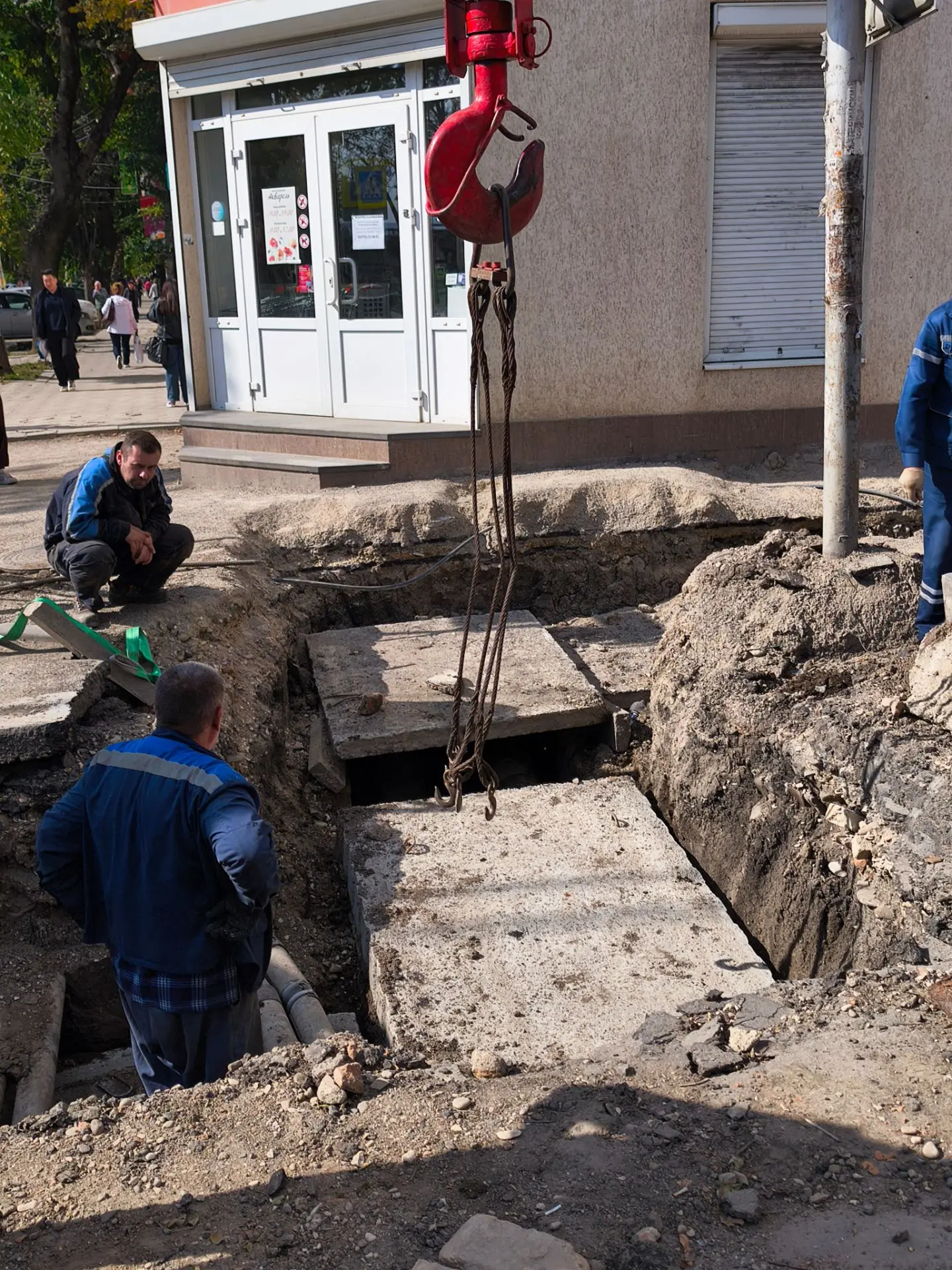 Работа в городе кипит.