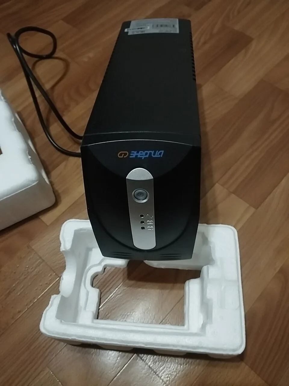 Продам ИБП Энергия 600, новый, 3000 руб.