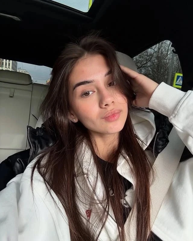 👧 Настюша, 23