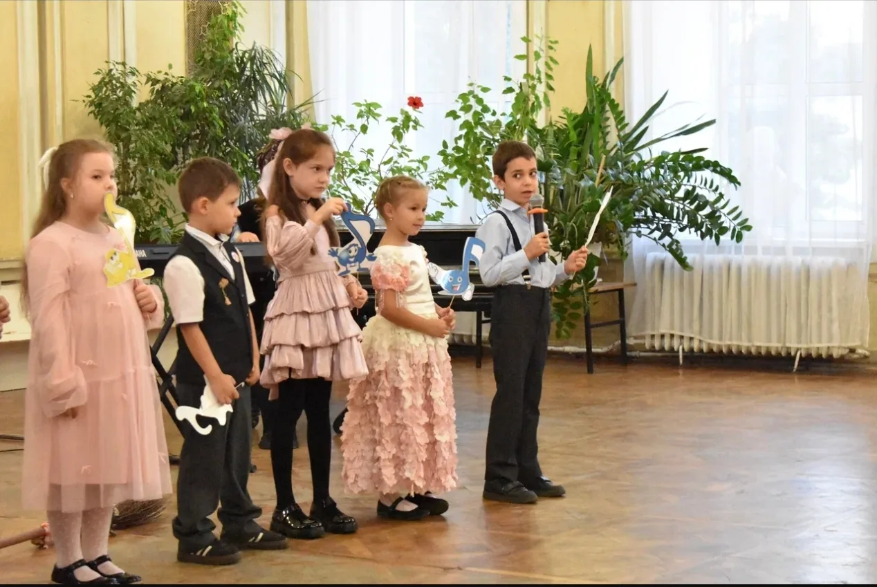 В Новочеркасске в большом зале библиотеки им. А. С. Пушкина состоялся праздник «Посвяще...